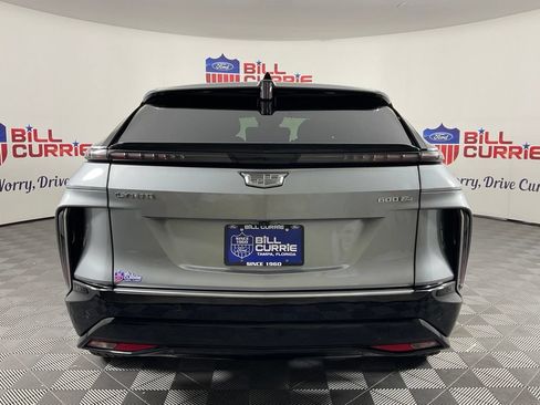 Used 2024 Cadillac Lyriq Luxury AWD/4WD image 4