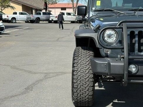 Used 2017 Jeep Wrangler Unlimited Sport w/ Quick Order Package 23S image 8