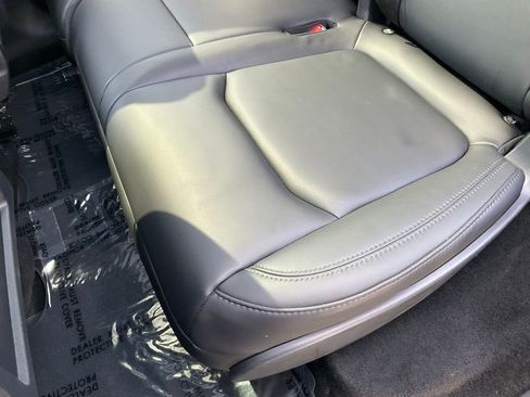 Used 2023 Tesla Model Y Long Range image 29