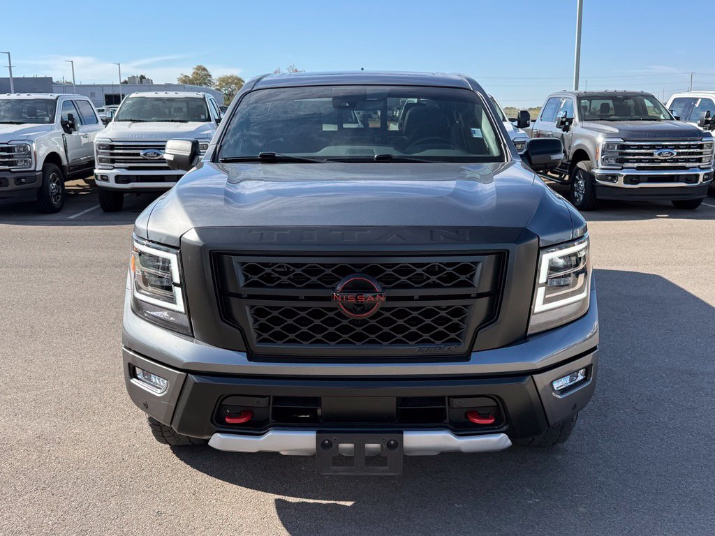 Used 2024 Nissan Titan PRO-4X w/ Pro-4x Convenience Package AWD/4WD image 24