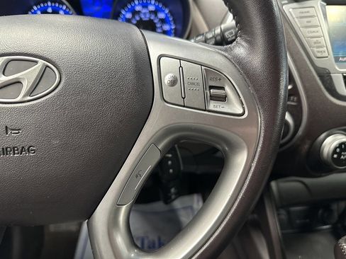 Used 2011 Hyundai Tucson GLS w/ Navigation Pkg 2 image 35