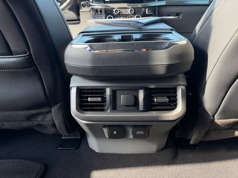 Used 2023 Ford F150 Lariat AWD/4WD image 25