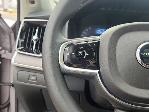 Used 2026 Volvo XC90 B6 Ultra w/ Protection Package Premier AWD/4WD image 20