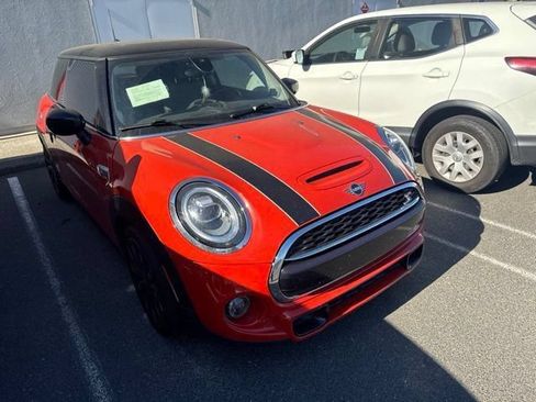 Used 2021 MINI Cooper S w/ Signature Upholstery Package FWD image 3