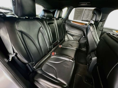 Used 2019 Lincoln MKC Reserve FWD image 29