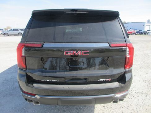 New 2026 GMC Yukon XL AT4 image 5