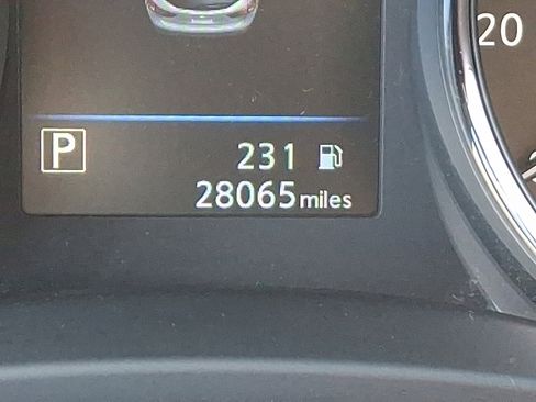 Used 2022 Nissan Rogue Sport SV w/ Technology Package image 20