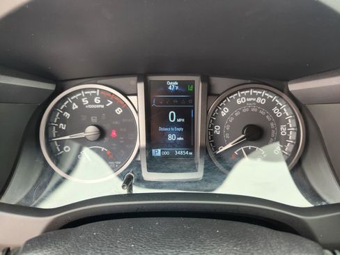 Used 2023 Toyota Tacoma TRD Off-Road w/ Advanced Technology Package AWD/4WD image 25