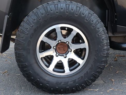 Used 2008 HUMMER H3 Alpha AWD/4WD image 37
