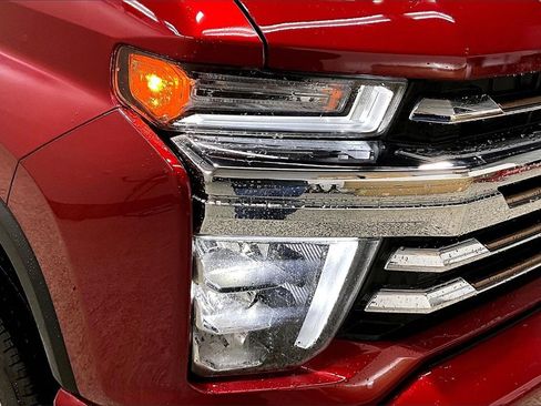 Used 2022 Chevrolet Silverado 3500 High Country w/ Technology Package image 31