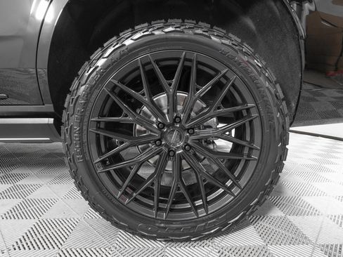 Used 2026 Cadillac Escalade Sport w/ LPO, ONYX Package image 35