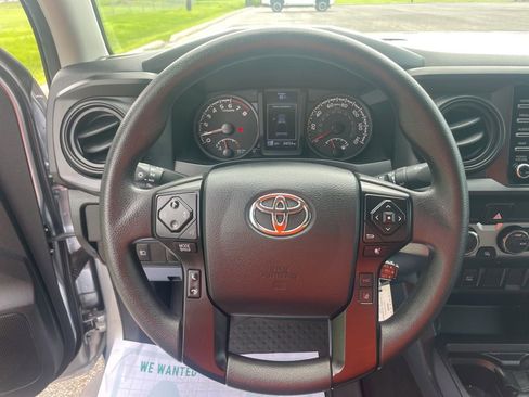 Used 2023 Toyota Tacoma SR AWD/4WD image 23