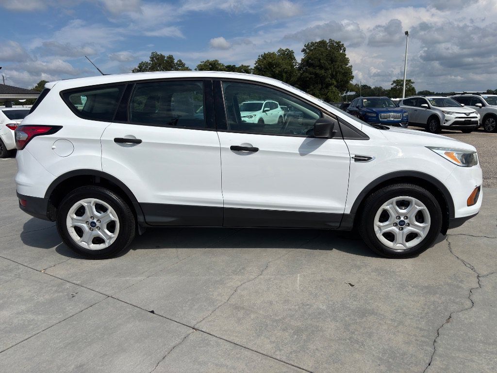 Used 2017 Ford Escape S FWD image 3
