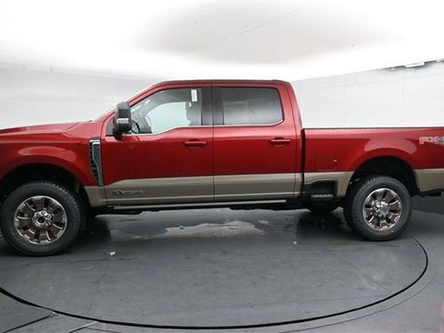 New 2026 Ford F350 King Ranch w/ FX4 Off-Road Package image 9