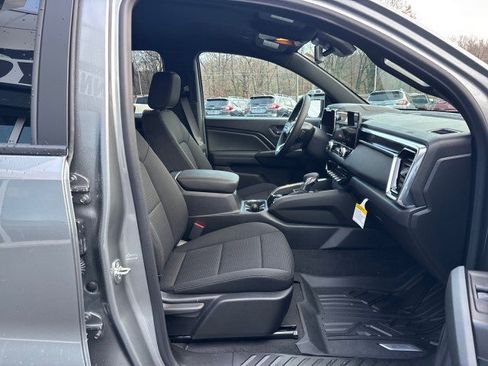 New 2026 GMC Canyon Elevation w/ Convenience Package image 42