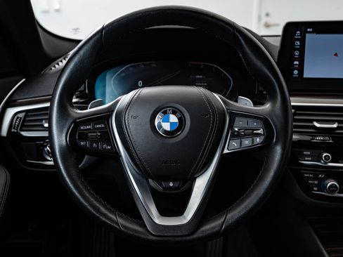 Used 2022 BMW 530i xDrive w/ Convenience Package AWD/4WD image 41