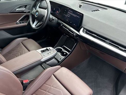 Used 2023 BMW X1 xDrive28i w/ Convenience Package image 15