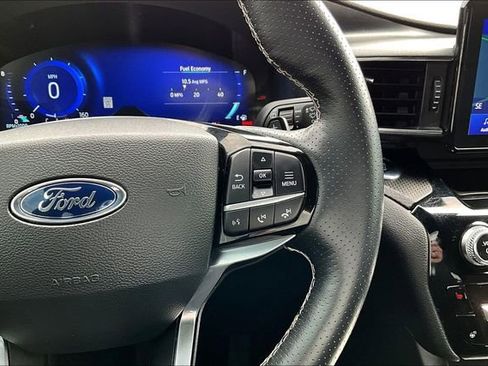 Used 2022 Ford Explorer ST AWD/4WD image 12