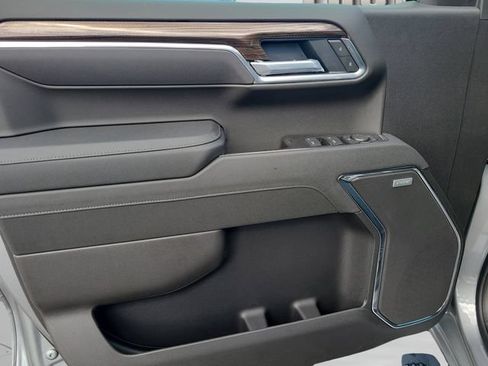 New 2026 Chevrolet Silverado 1500 LT Trail Boss w/ LT Trail Boss Premium Package AWD/4WD image 18