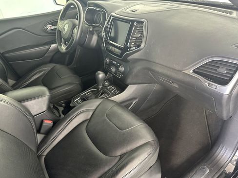 Used 2019 Jeep Cherokee High Altitude image 35