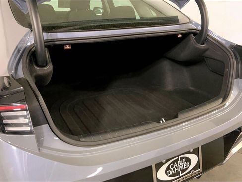 Used 2024 Hyundai Sonata SEL FWD image 4