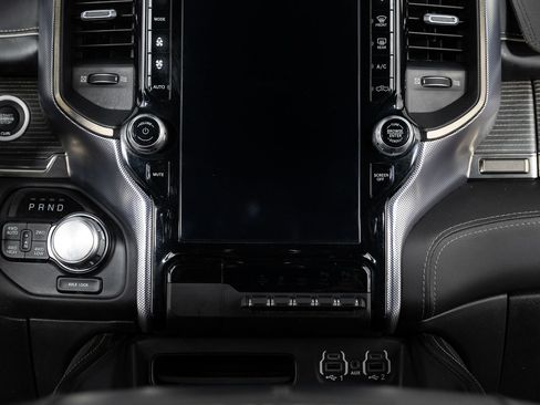 Used 2020 RAM 1500 Limited w/ Black Appearance Package image 38