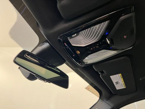 Used 2022 BMW X5 sDrive40i w/ Premium Package image 19