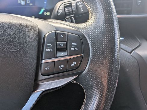 Used 2020 Ford Explorer ST w/ Premium Technology Package image 17