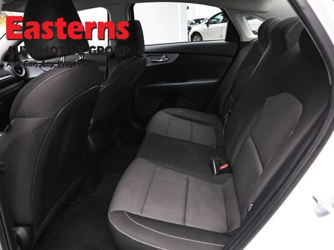 Used 2023 Kia Forte LXS FWD image 20