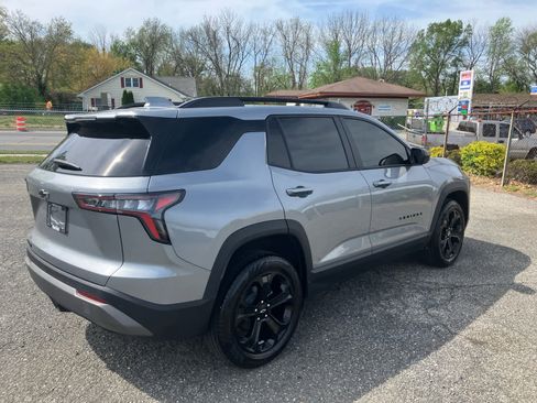 Used 2026 Chevrolet Equinox LT w/ Midnight Edition image 6
