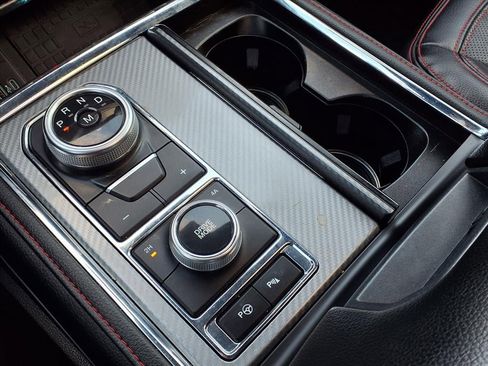 Used 2021 Ford Expedition Limited image 22