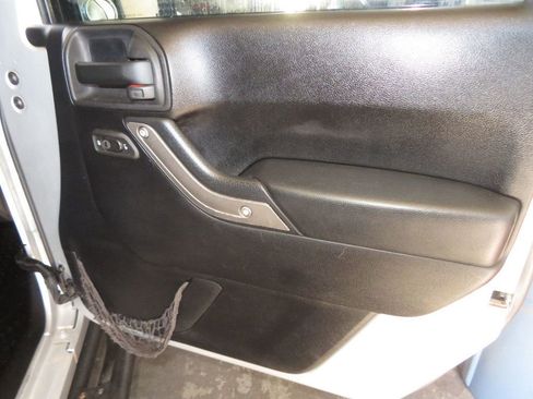 Used 2012 Jeep Wrangler Sport image 25