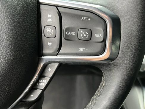 Used 2025 RAM 1500 Laramie AWD/4WD image 13