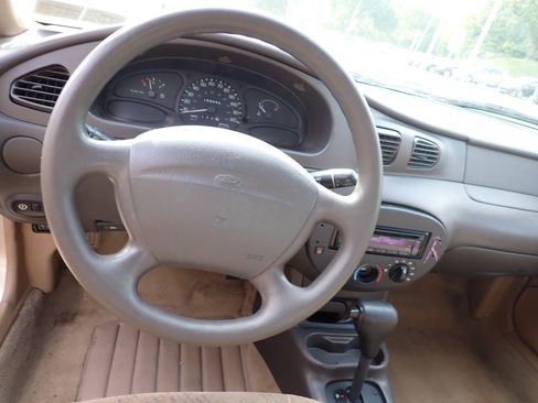 Used 1997 Ford Escort LX image 37