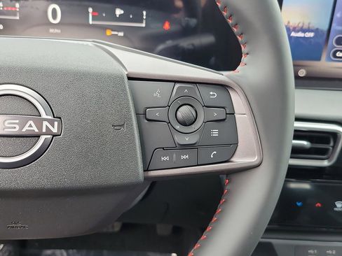 New 2026 Nissan Sentra SR w/ Floor Mat Package FWD image 9
