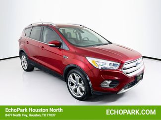 Used 2018 Ford Escape Titanium video 1