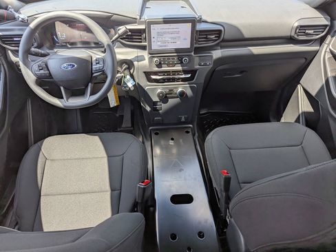 New 2025 Ford Explorer 4WD Police Interceptor image 11