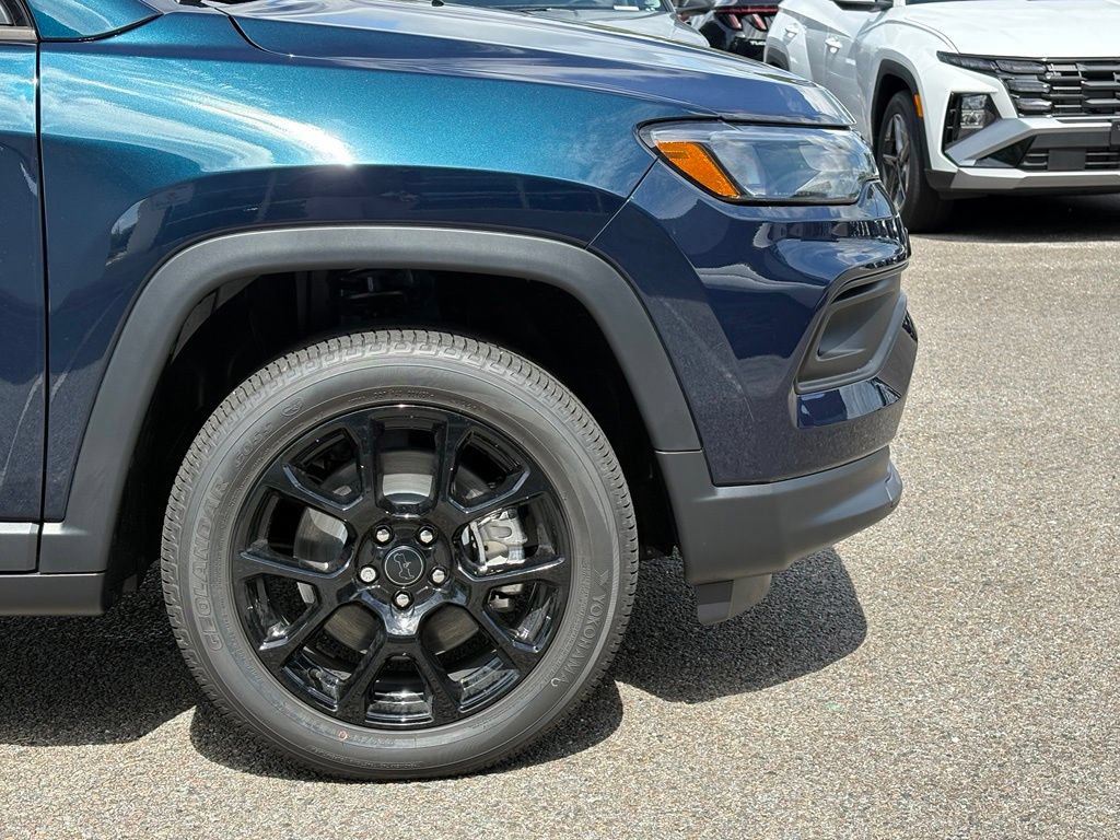 New 2026 Jeep Compass Latitude AWD/4WD image 27