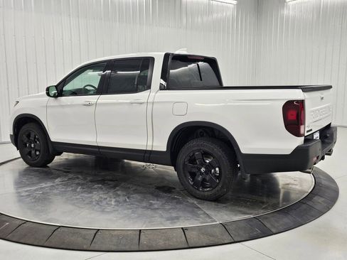 New 2026 Honda Ridgeline Black Edition image 31