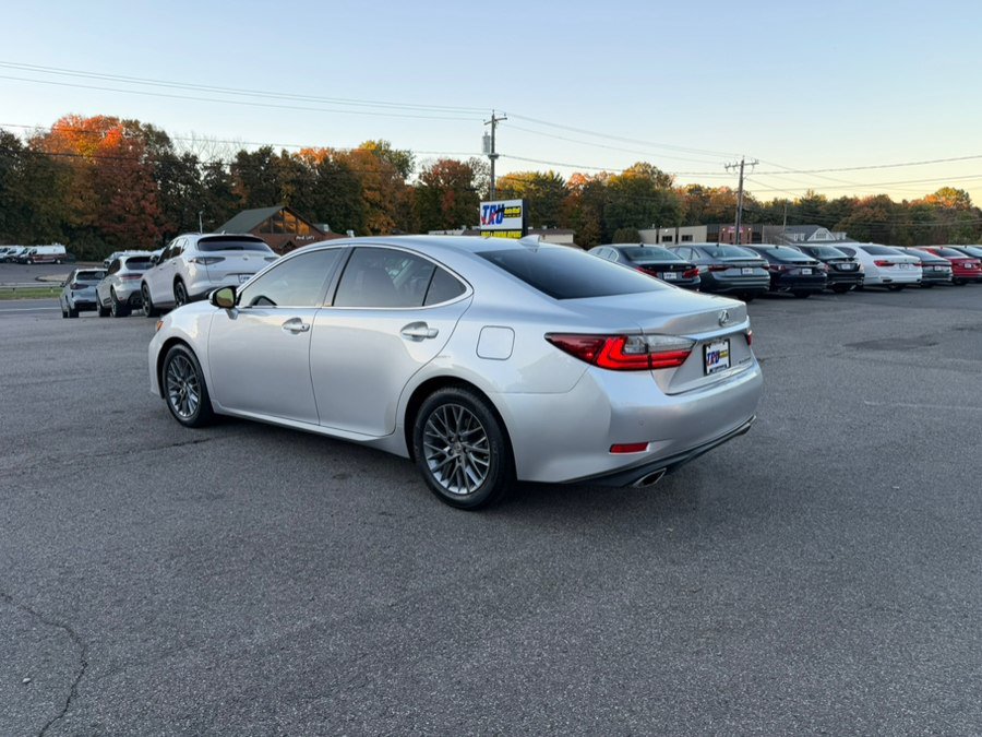 Used 2018 Lexus ES 350 w/ Premier Package FWD image 4