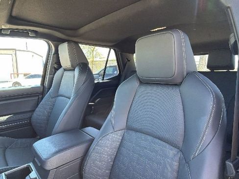 Used 2025 Toyota 4Runner TRD Off-Road Premium w/ Tow Technology Package image 21