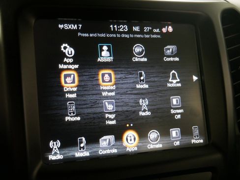 Used 2018 Jeep Cherokee Latitude Plus w/ Cold Weather Group image 29