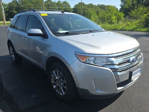 Used 2013 Ford Edge SEL AWD/4WD image 3
