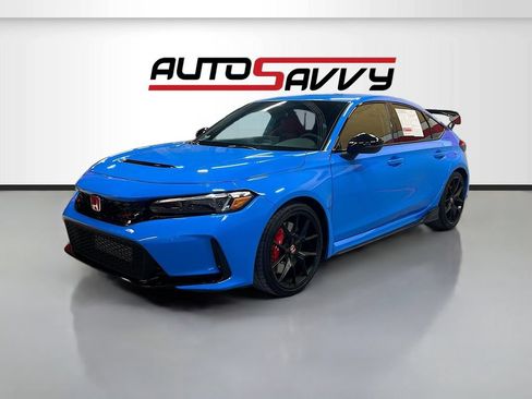 Used 2024 Honda Civic Type R image 3