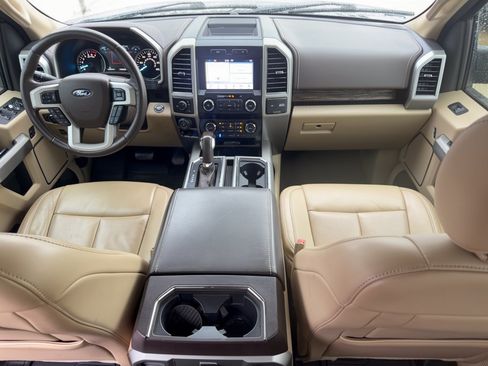 Used 2019 Ford F150 Lariat RWD image 17