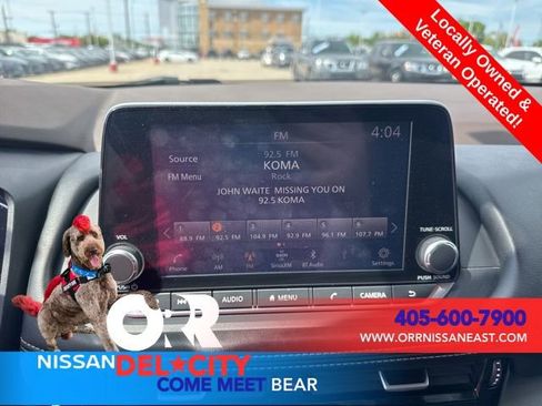 Used 2022 Nissan Rogue SV FWD image 25