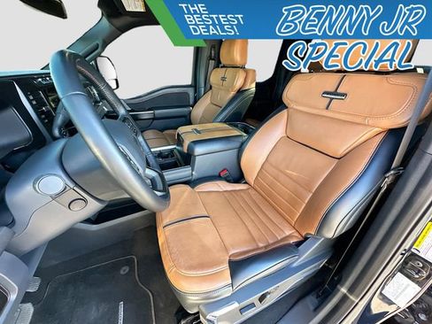 Used 2024 Ford F450 Platinum image 22