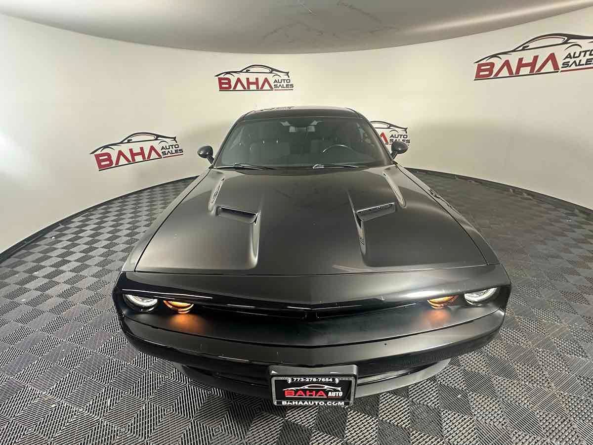 Used 2017 Dodge Challenger R/T RWD image 14