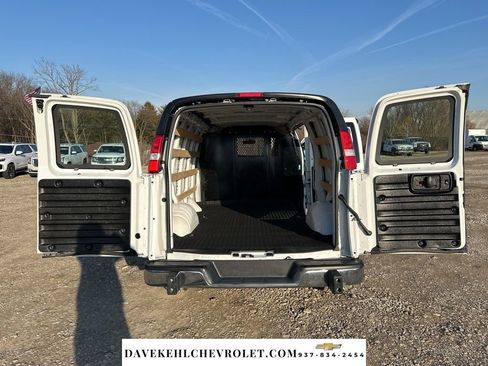 Used 2024 GMC Savana 2500 w/ Driver Convenience Package image 36