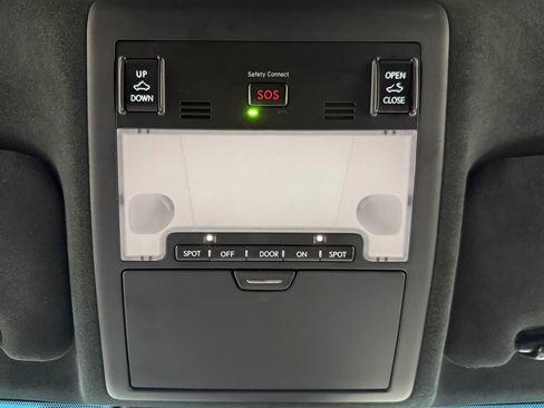 Used 2015 Lexus LS 460 AWD w/ F Sport Package image 29